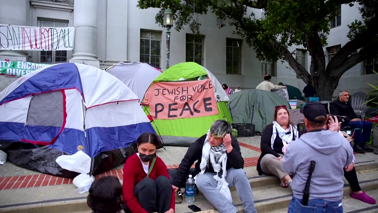 Pro-Palestinian protests spread to more US schools