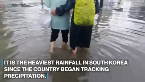 At least 9 dead in flooding at Seoul