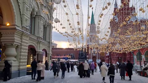 Winter Moscow - New Year's installations on the streets of the Russian capital