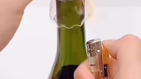 Lifehack closing a bottle