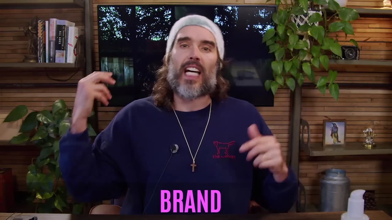 Russell Brand Joins the CHARLÍS Team