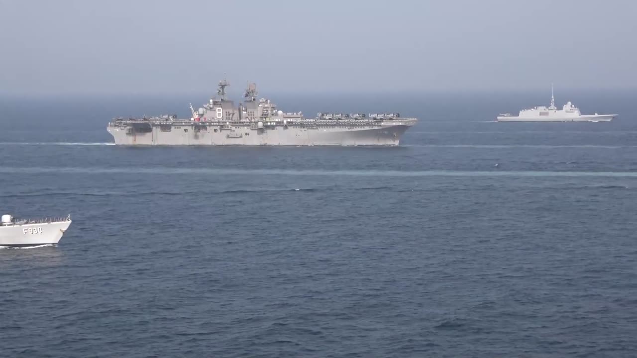 Group Arabian Sea Warfare Exercise 21 Underway in US 5th Fleet