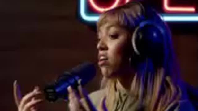 Mahalia -Letter To Ur Ex- (Live Performance)