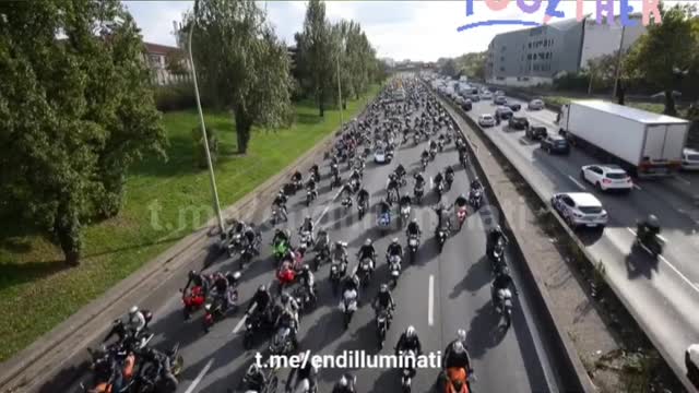 FRANCE: BIKERS SHUT DOWN HIGHWAY 👀👏👊