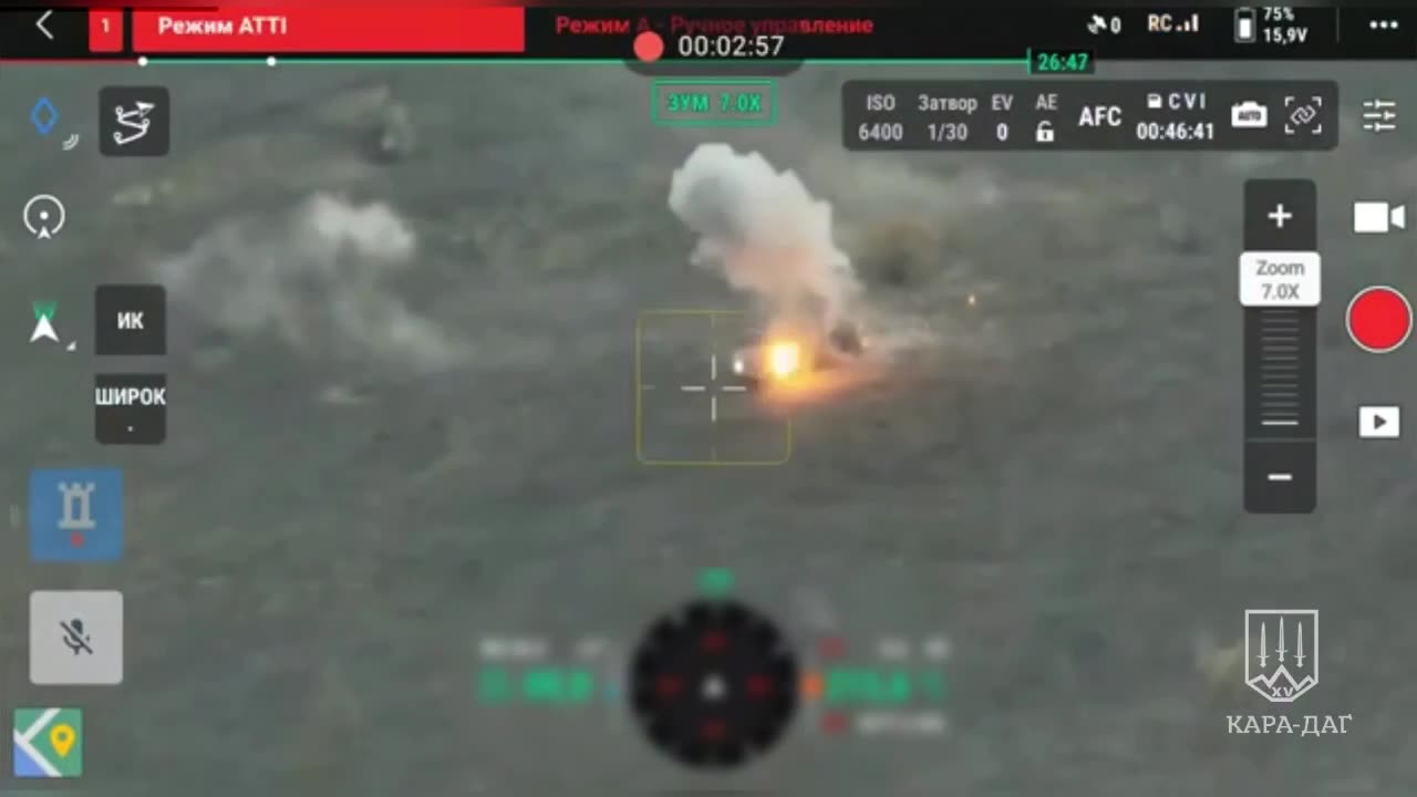 Javelin ATGM Demolishes Russian APC(Insane)