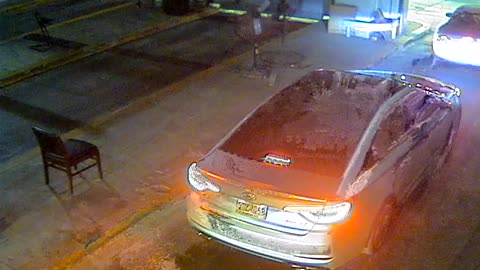 3138RHOBG3CStGarageLeftDoor_2021-01-06_20h40min59s843ms.mp4