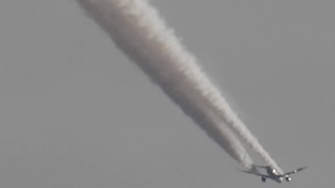 Black Carbon And Or Graphene Oxide Mix From Air France - AI Controls These Aerosol Dispersions