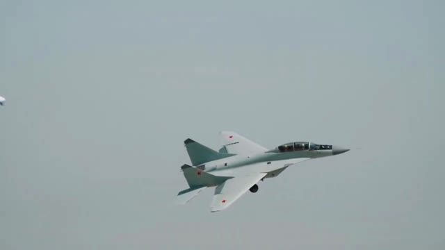 Fighter Jets Performing For The Crowd