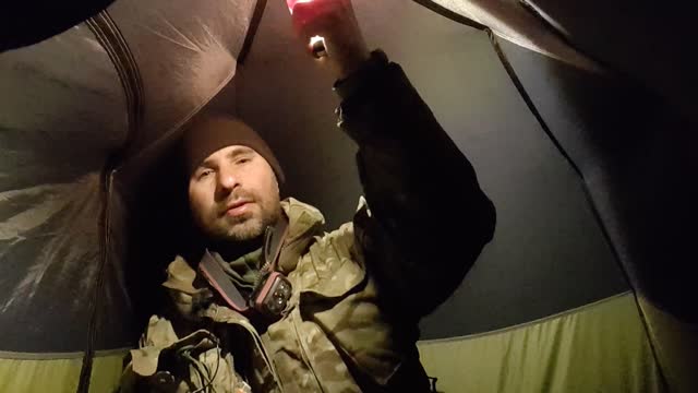 Light test before filming a vlog in the tent.