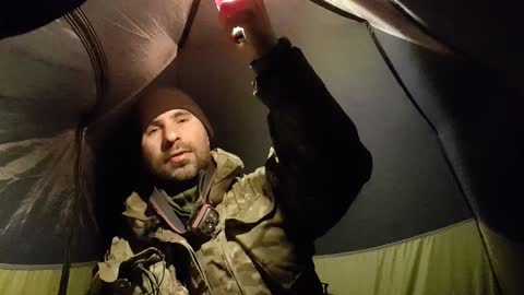 Light test before filming a vlog in the tent.