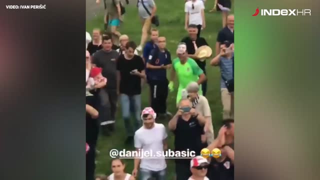 "Subašić" među navijačima!