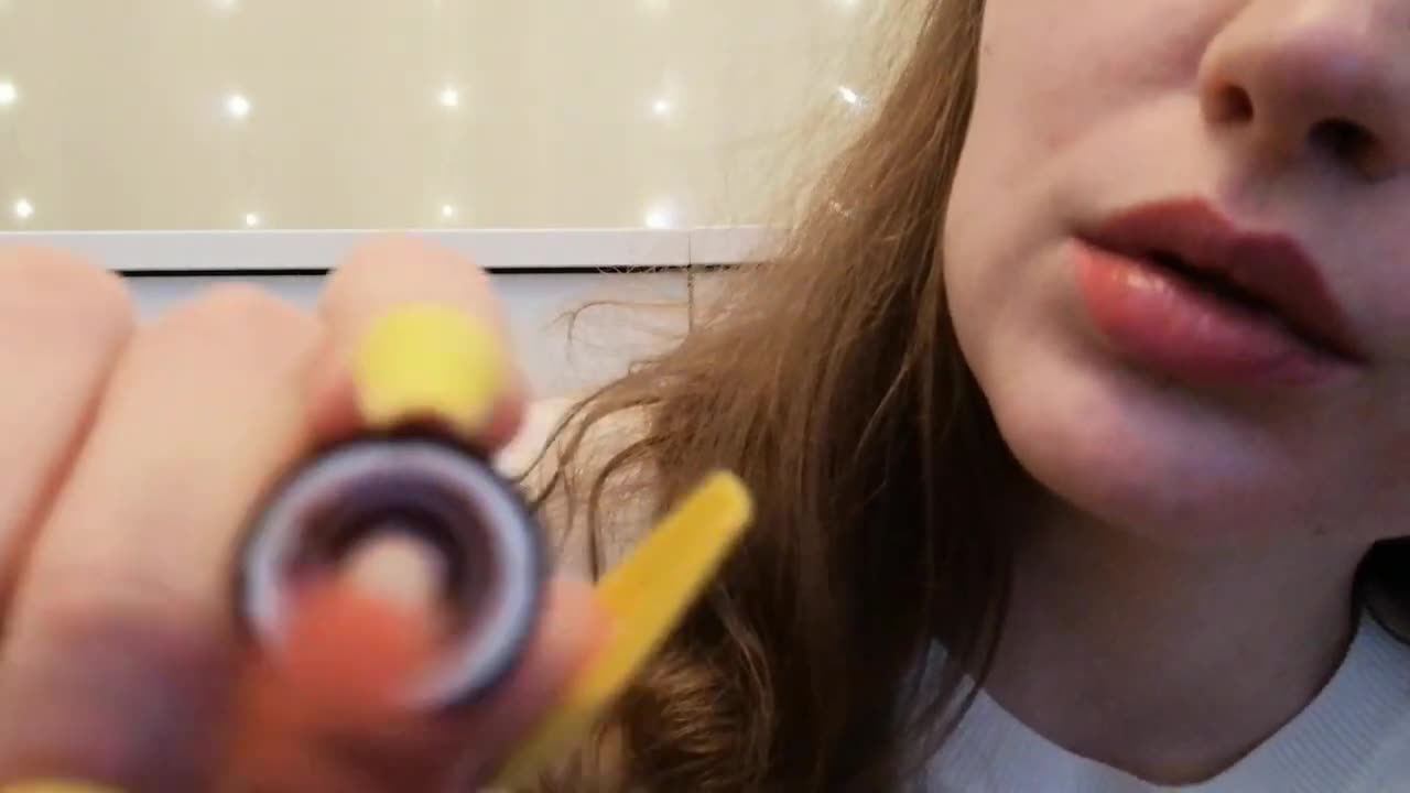 asmr doing your makeup