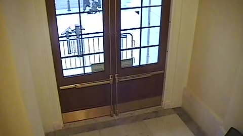 3443CHOB02CH12NRotundaExit_2021-01-06_08h00min00s930ms.mp4