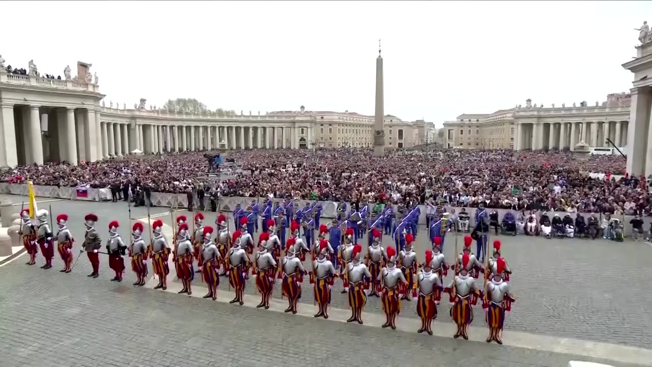 Pope Francis calls for Gaza ceasefire in Easter Mass