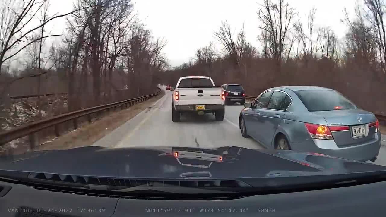 The aggressive driver decides to overtake incorrectly and ends up on the roof