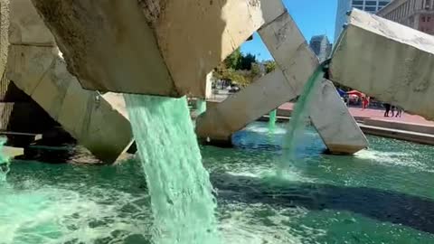 This fountain in SF is filled with Baja Blast!