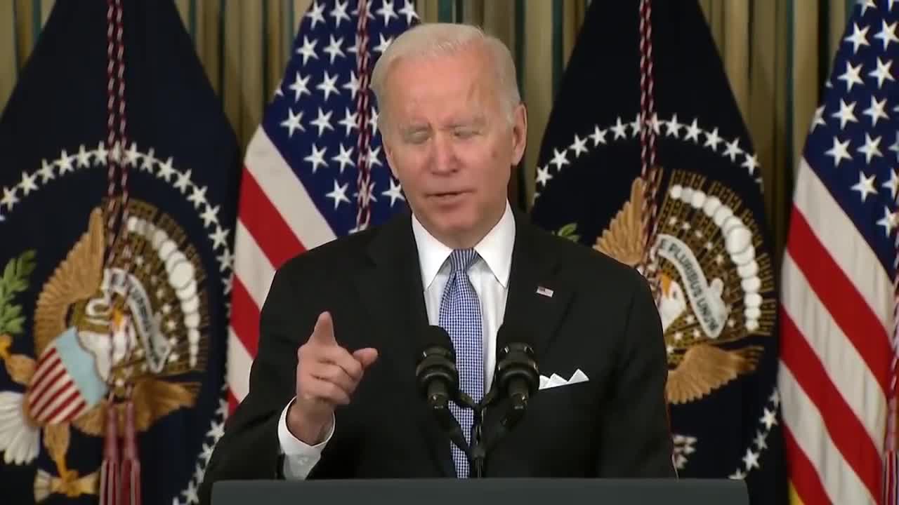 Joe Biden just lost it at a reporter for asking a simple question #Shorts