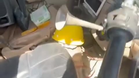 Who can explain this video ? 🤔