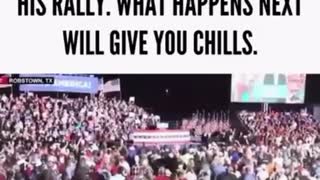 🇺🇸 Trump Rally gets interrupted 🇺🇸