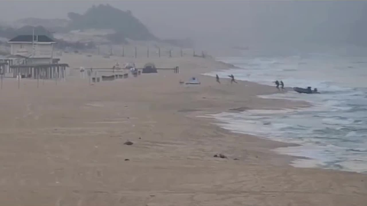 Footage of the Hamas infiltration from the sea to the Zikim beach on October 7.