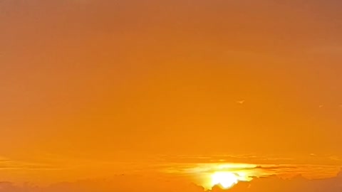 Beautiful sunset and sea