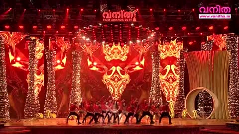 Dancing Queen Nora Fatehi-2020