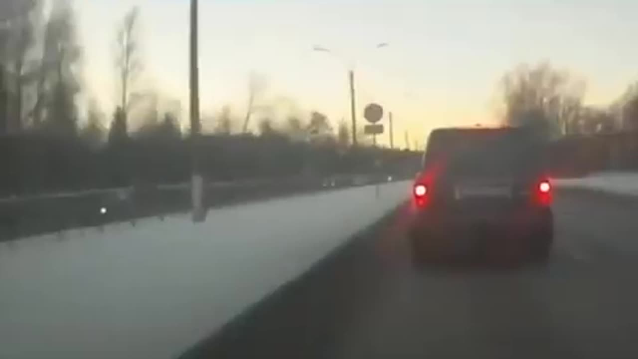 Funny Russian Car Crashes Winter Edition Compilation - BEST OF DASH CAMS