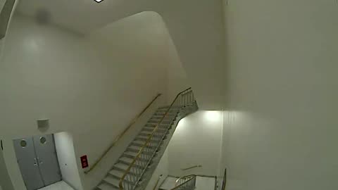 3154RHOB03Stair5_2021-01-06_02h40min01s007ms.mp4