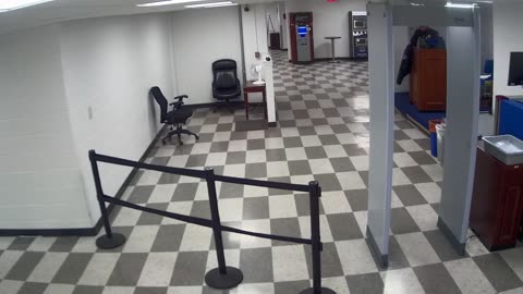 6135RHOBG3G3L8ScreeningArea8_2021-01-06_15h40min01s770ms.mp4