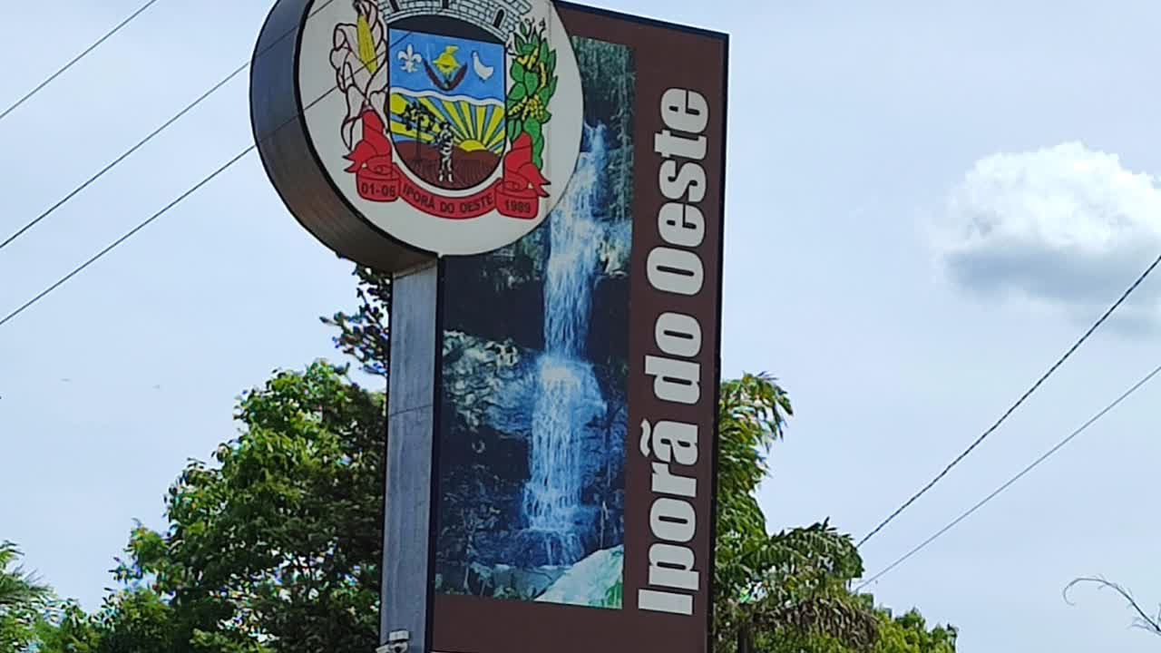 Cuiabá ao Chuí RS a pé. EP. 08- Realeza PR a Ipora do Oeste SC.