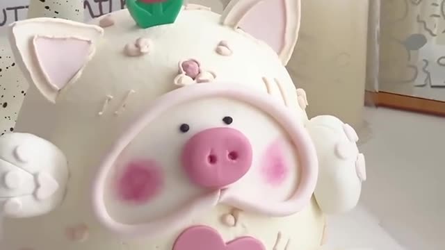 cute pig cake