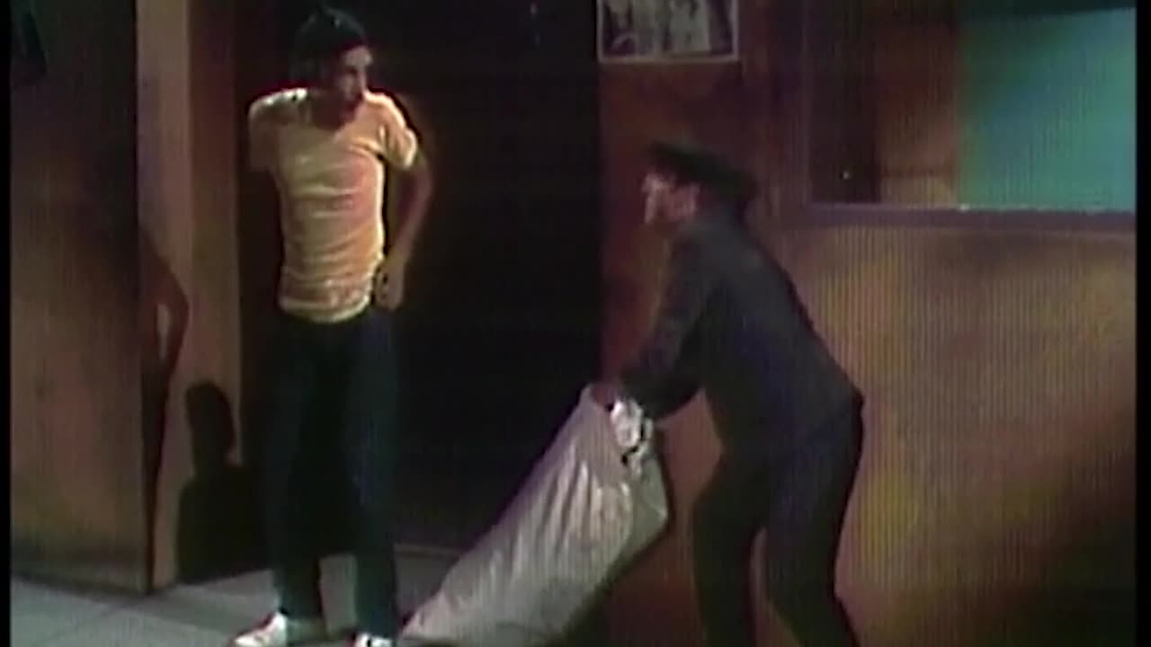 CHAVES - Episódio #1 (1973) Boas festas / Balões