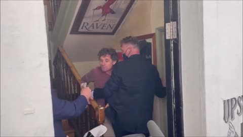 Keir Starmer Thrown Out of UK Pub!!