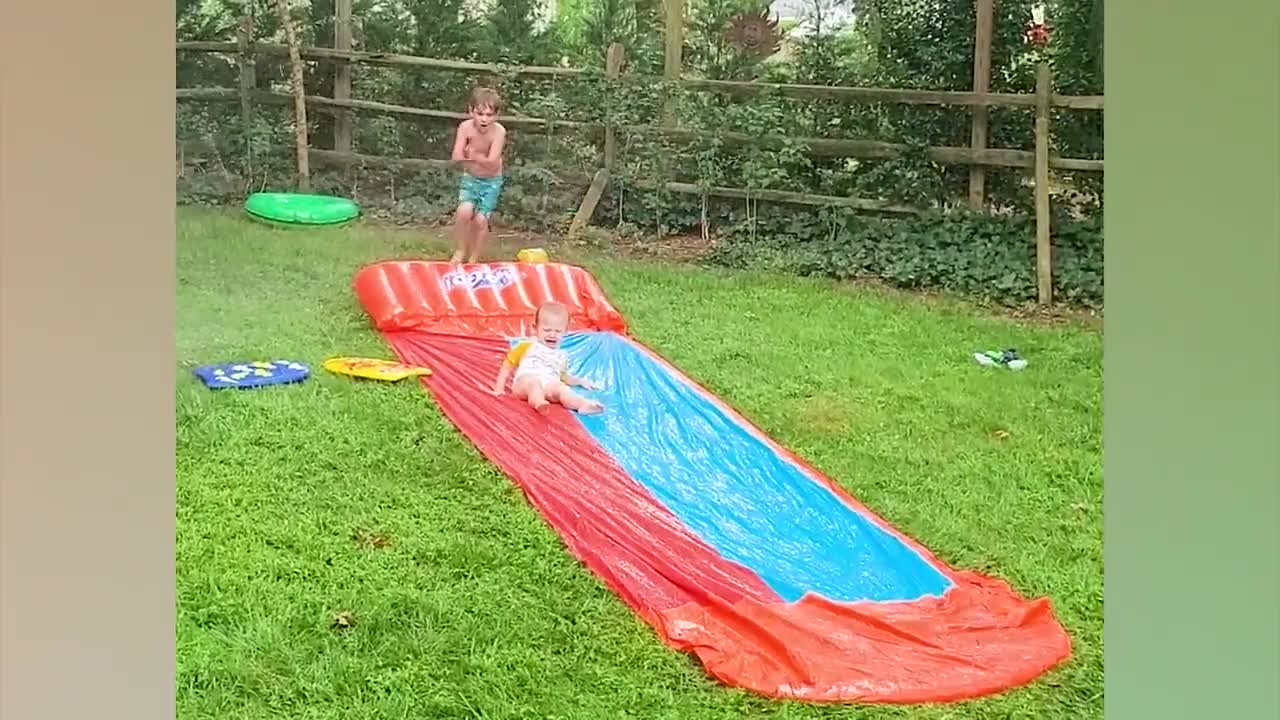 Funny Babies Playing Slide Fails - Cute Baby Videos