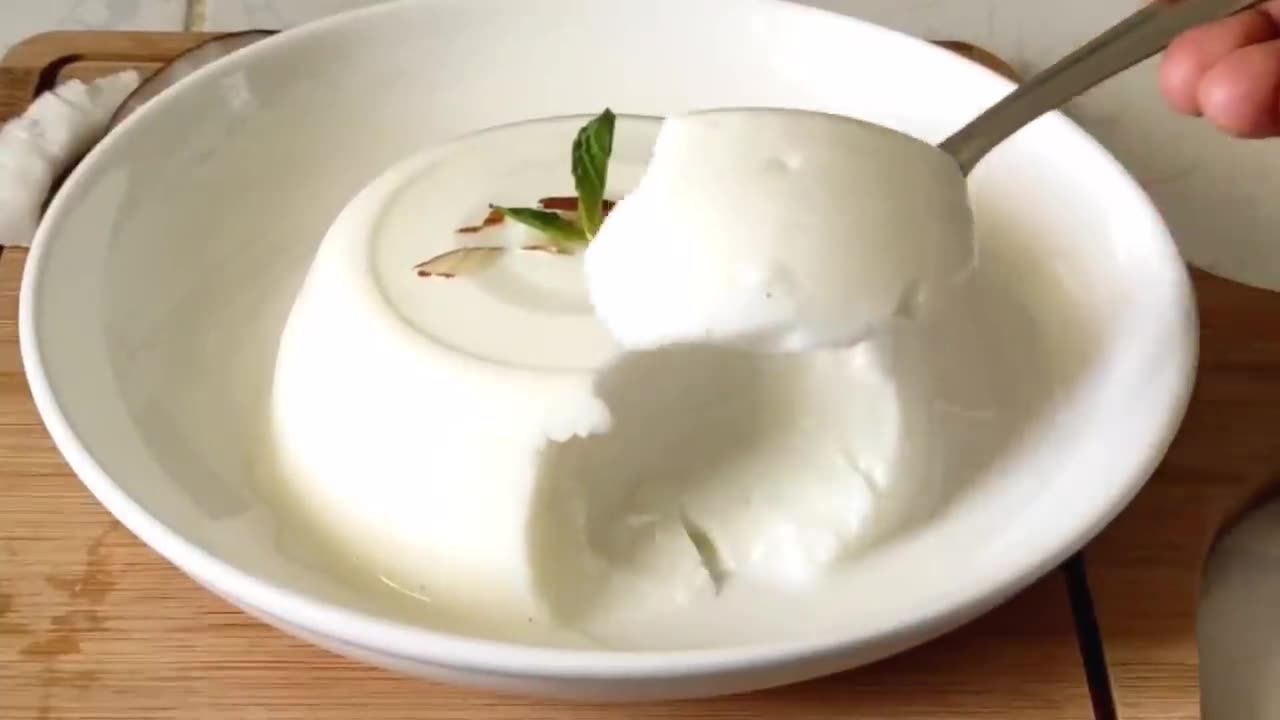 Coconut pudding