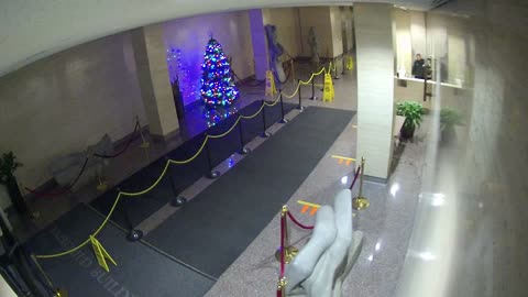 8002FCOB01MainLobby_2021-01-06_00h00min00s403ms.mp4