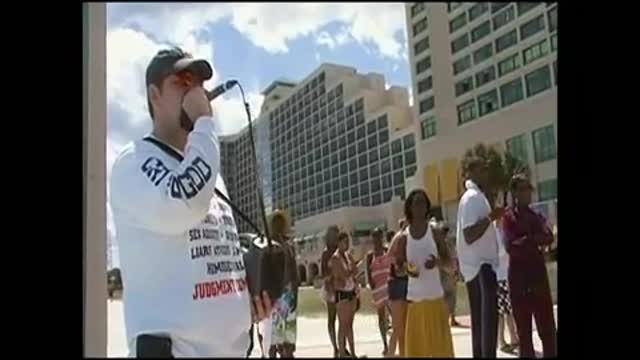 B.E.T. Concert Street Preaching - Daytona Beach Spring Break 2010 (Day 6)