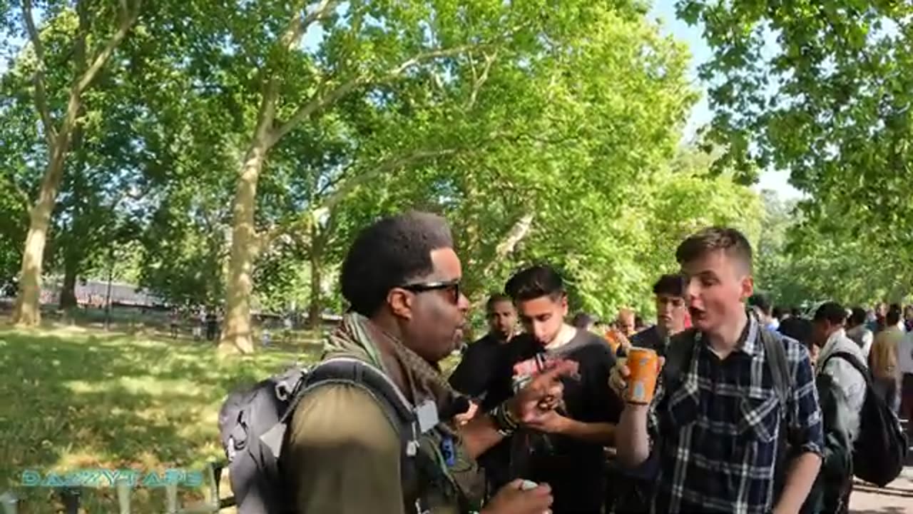 WHO IS DIVINE BEING (JESUS CHRIST) NOT ALLAH. CHRIST IS KING. #dazzytape