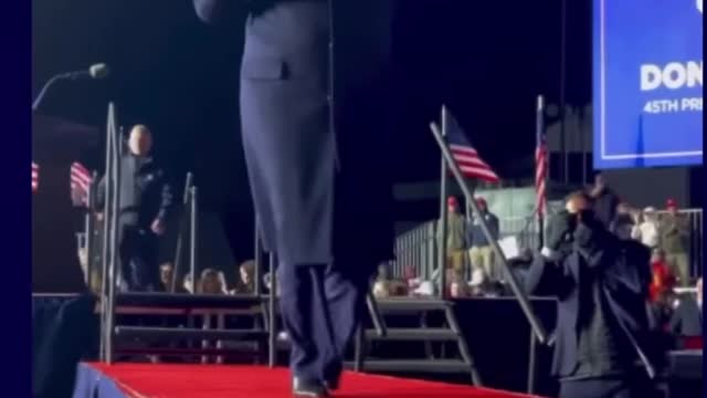 Trump - Georgia Rally 3/22 - Still Got the Moves