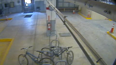 3134RHOBG2GarageEntrance_2021-01-06_11h20min02s830ms.mp4