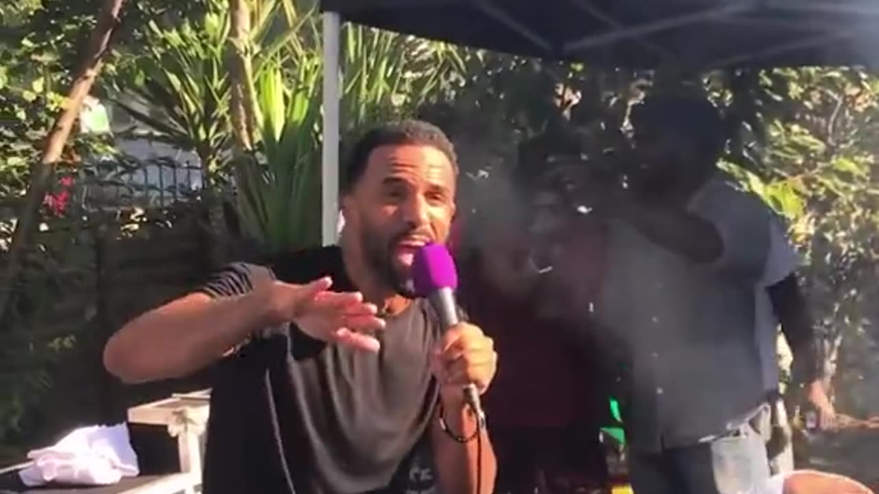 Craig David surprises Notting Hill Carnival with street