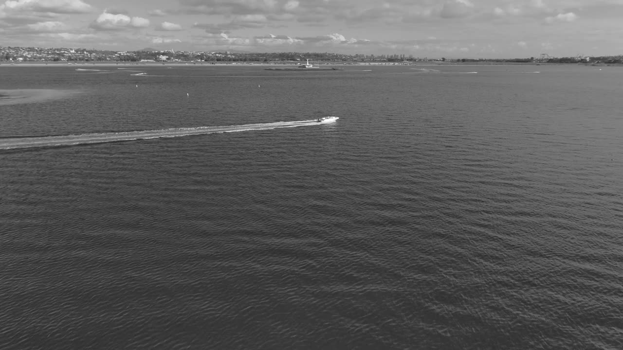 Blasian Babies DaDa Films Mission Bay Jet Ski, Pontoon, And Jet Boat Day Using Skydio 2+ Drone!