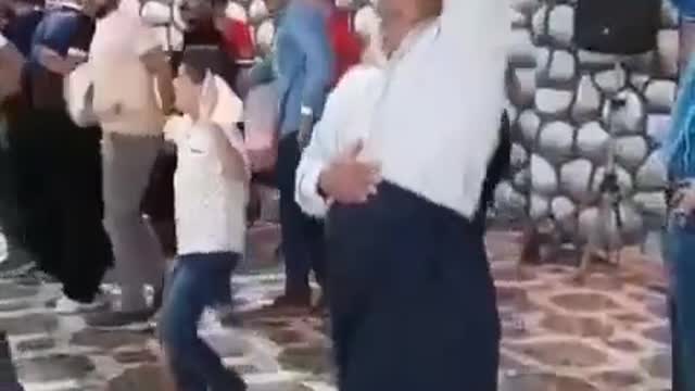 Funny and awesome dance🤣🤣🤣🤣🤣😂😂