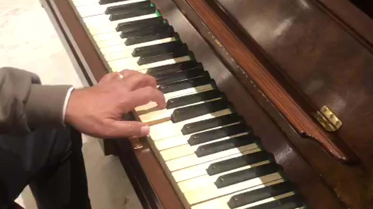 Play the piano