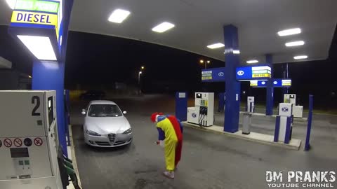 Killer clown prank prank