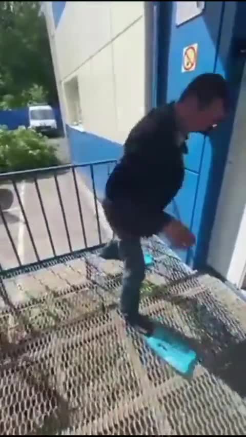 ΓΙΝΟΝΤΑΙ Κ ΑΥΤΑ