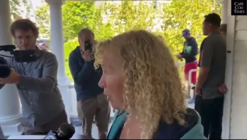 Martha's Vineyard Libs Are PANICKING Over Illegals