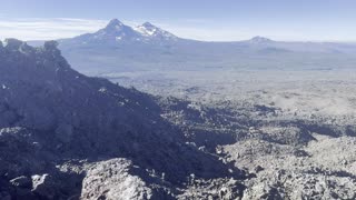 GORGEOUS Panorama from Little Belknap Crater – Pacific Crest Trail – Central Oregon – 4K