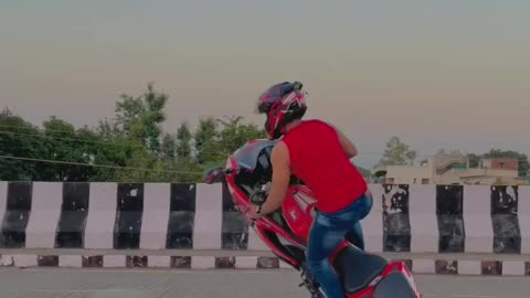 Wheelie circle | Bike Stunt Rider. | India