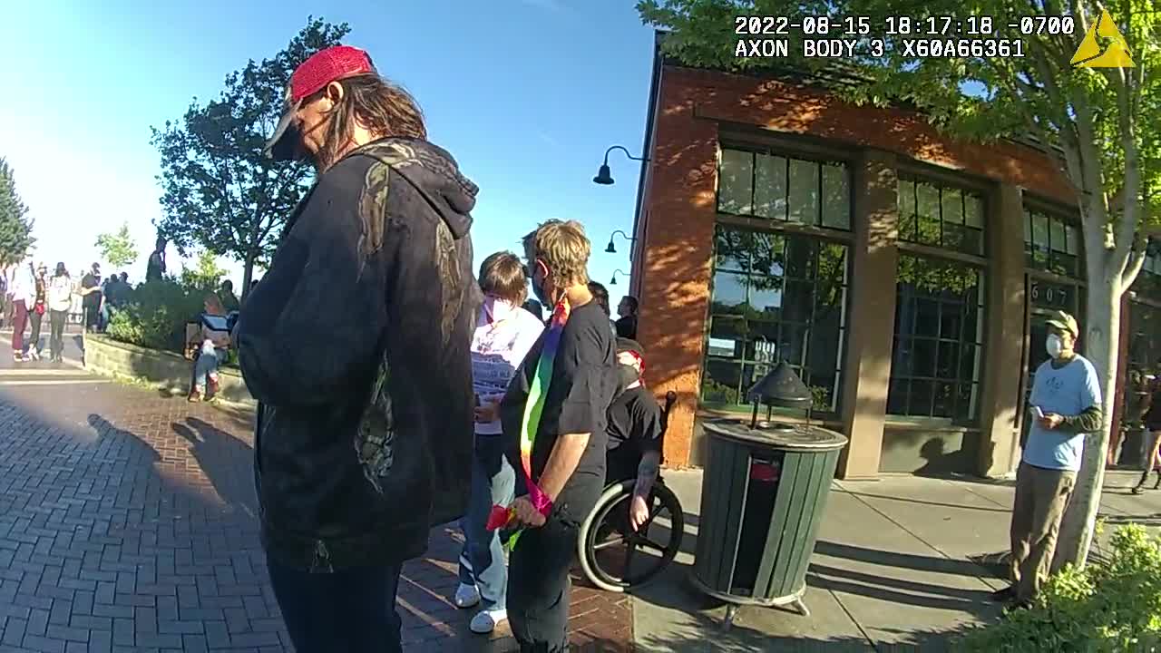 Bjorn MacLochlainn Angry Violent Man Port Townsend Officer Cam Footage 8-15-2022